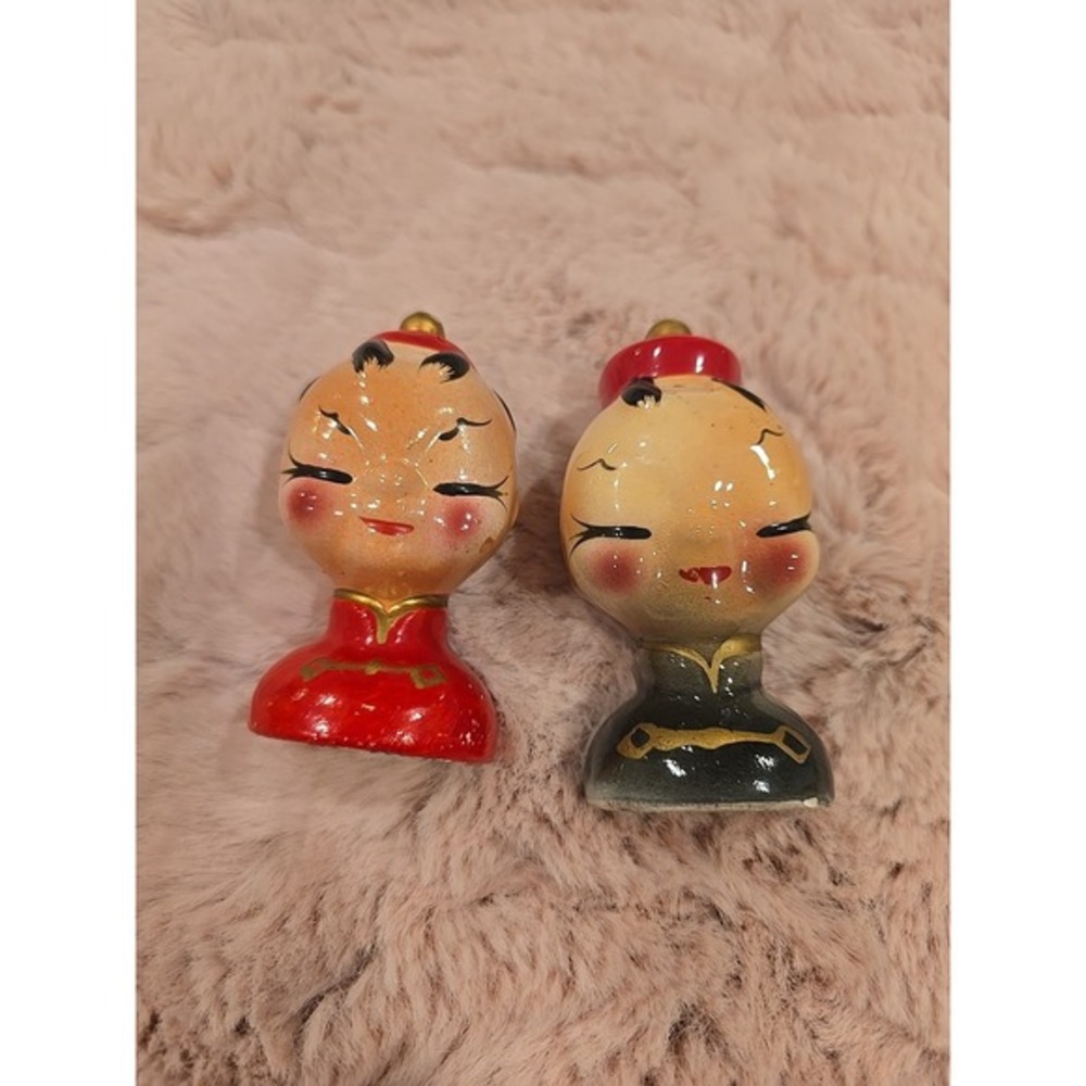 Vintage 1950s Porcelain Ceramic Salt & Pepper Shakers Asian Heads Boy Girl